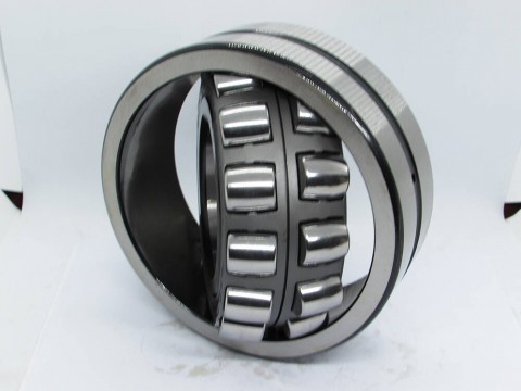 Фото1 Spherical roller bearing 22318