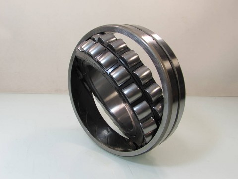 Фото1 Spherical roller bearing ZKL 2216EKW33