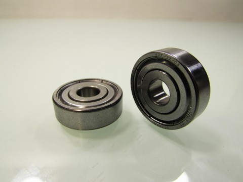 Фото1 Deep groove ball bearing SKF 627 ZZ C3