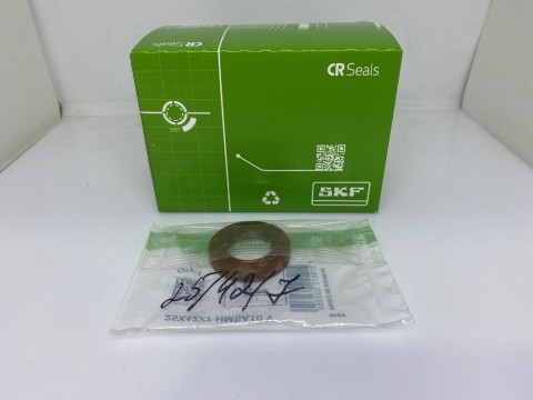 Фото1 Сальник армированный с пружинкой 25x42x7 HMSA10 V SKF