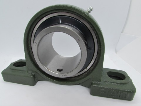 Фото1 Radial insert ball bearing in the housing on paws UCP 213