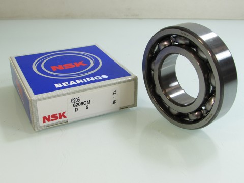 Фото1 Deep groove ball bearing NSK 206 CM