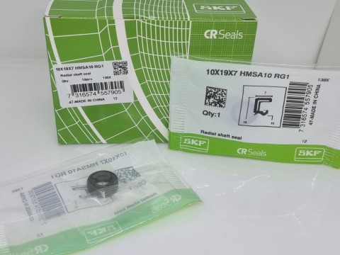 Фото1 Oil seal SKF 10х19х7 HMSA10 RG