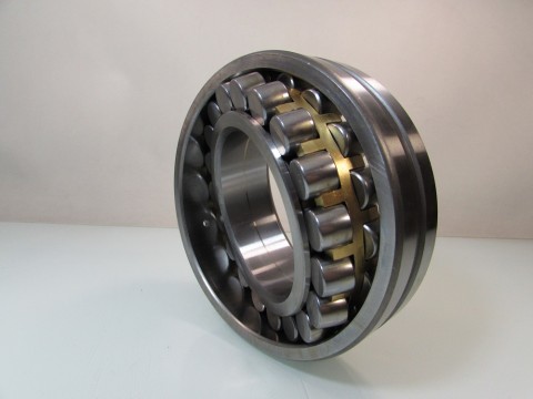 Фото1 Spherical roller bearing 22217 CA/W33 85x150x36