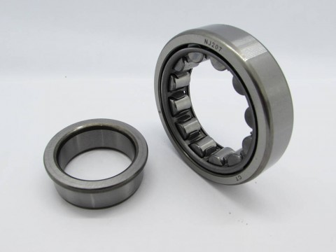 Фото1 Cylindrical roller bearing NJ207